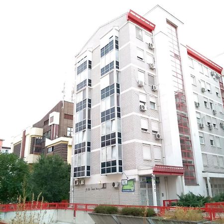 Arena Relax Apartman Belgrado Esterno foto