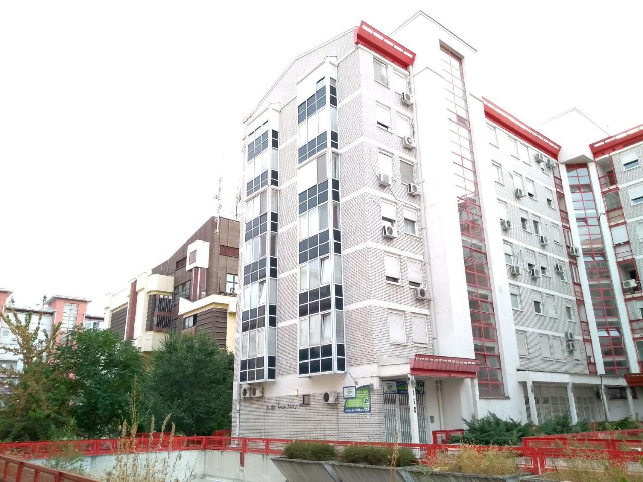 Arena Relax Apartman Belgrado Esterno foto
