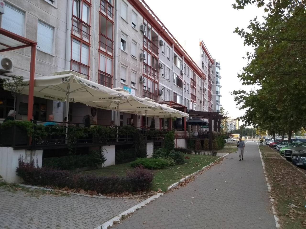 Arena Relax Apartman Belgrado Esterno foto